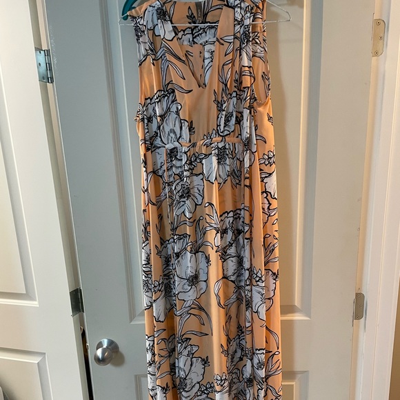 Maternity dress - Picture 1 of 5